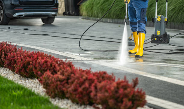 Why Choose Our Certified Pressure Washing Experts for Your Project Needs in Skyline Acres, OH?