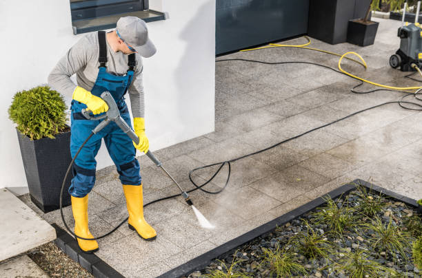 Best Deck Pressure Washing  in Skyline Acres, OH